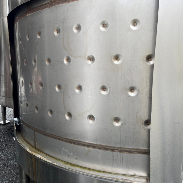 5,000 usg insulated vertical tank specific mechanical