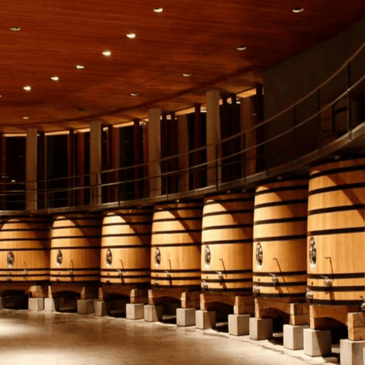 oak tanks