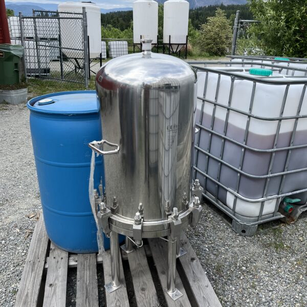 commercial lenticular filtration setup